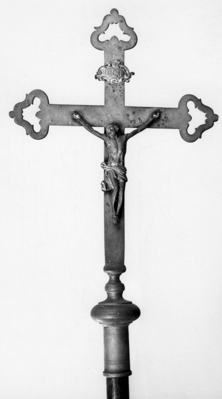 Cristo crocifisso (croce processionale, opera isolata) - bottega piemontese (sec. XIX)