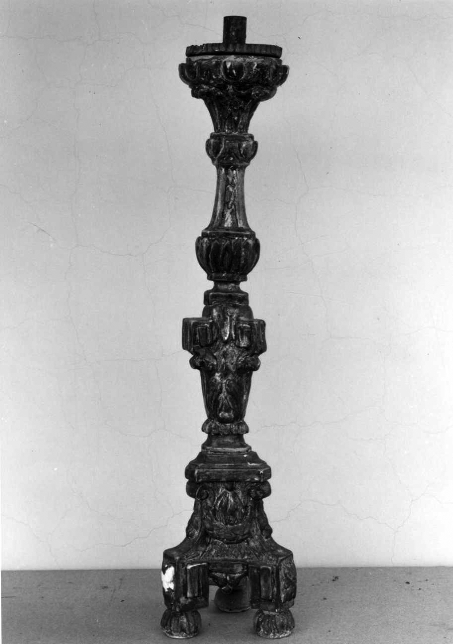 candeliere, opera isolata - bottega piemontese (prima metà sec. XVIII)