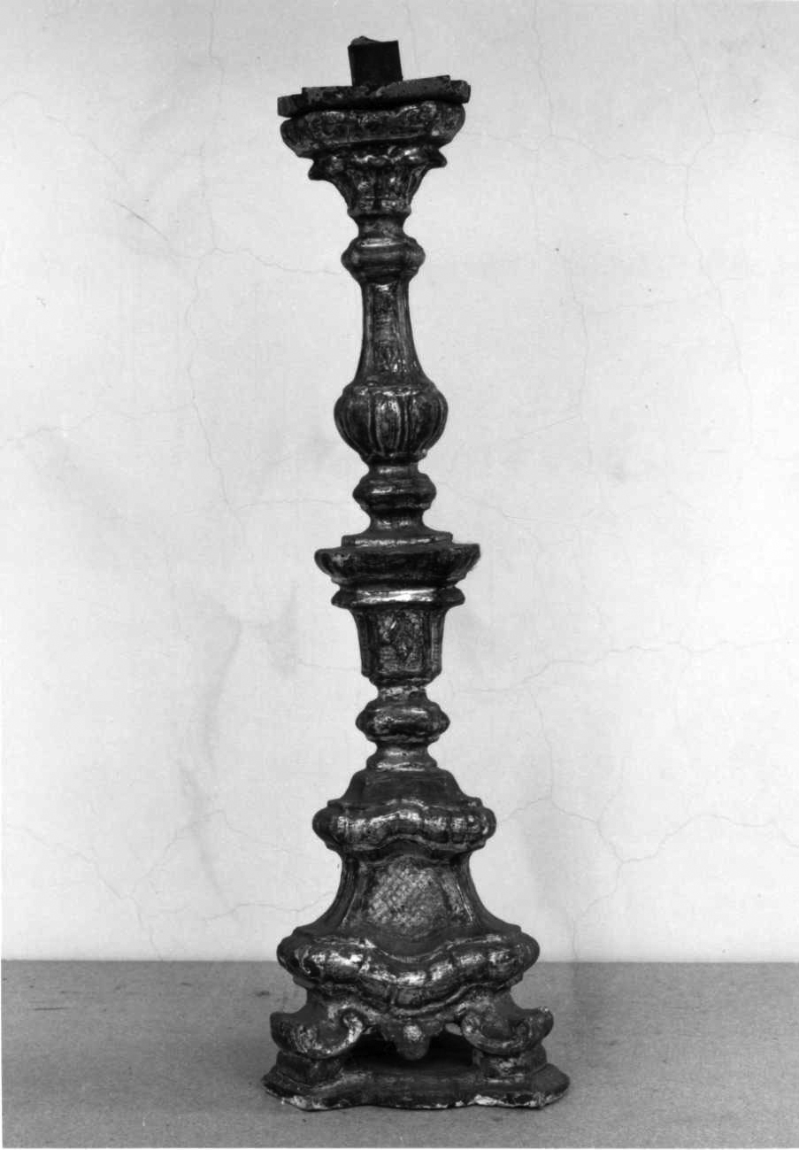 candeliere, opera isolata - bottega piemontese (sec. XVIII)