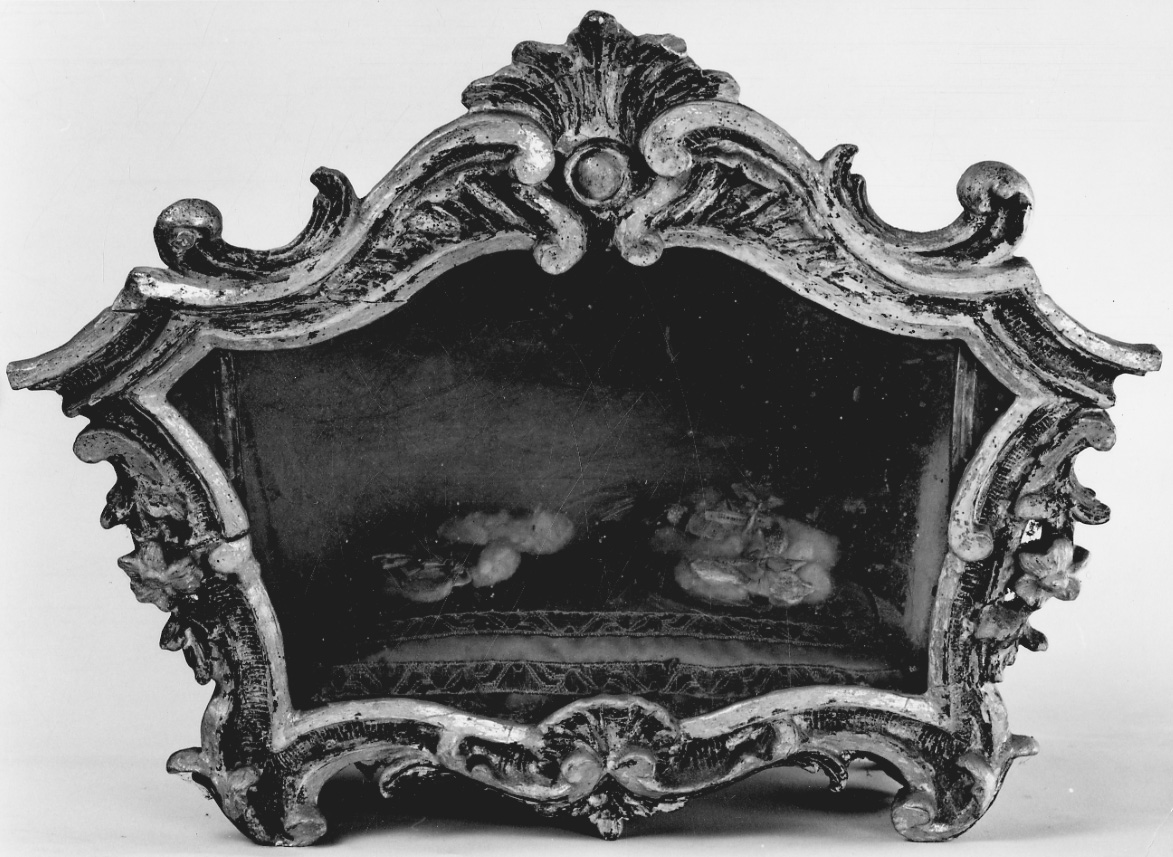 reliquiario a teca - a urna, opera isolata - bottega piemontese (secondo quarto sec. XVIII)