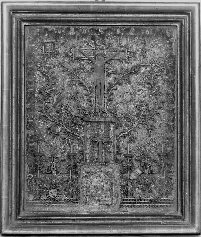 Cristo crocifisso e strumenti della Passione (reliquiario - a tabella, opera isolata) - bottega piemontese (seconda metà sec. XIX)