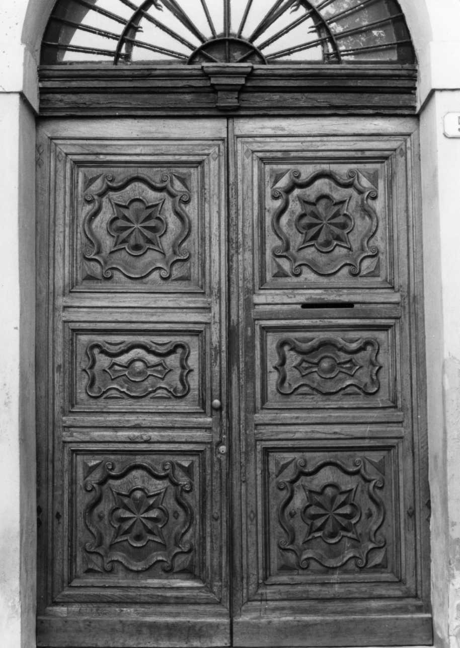 portale, opera isolata di Parigi Giovanni Antonio, Parigi Agostino (primo quarto sec. XVIII)