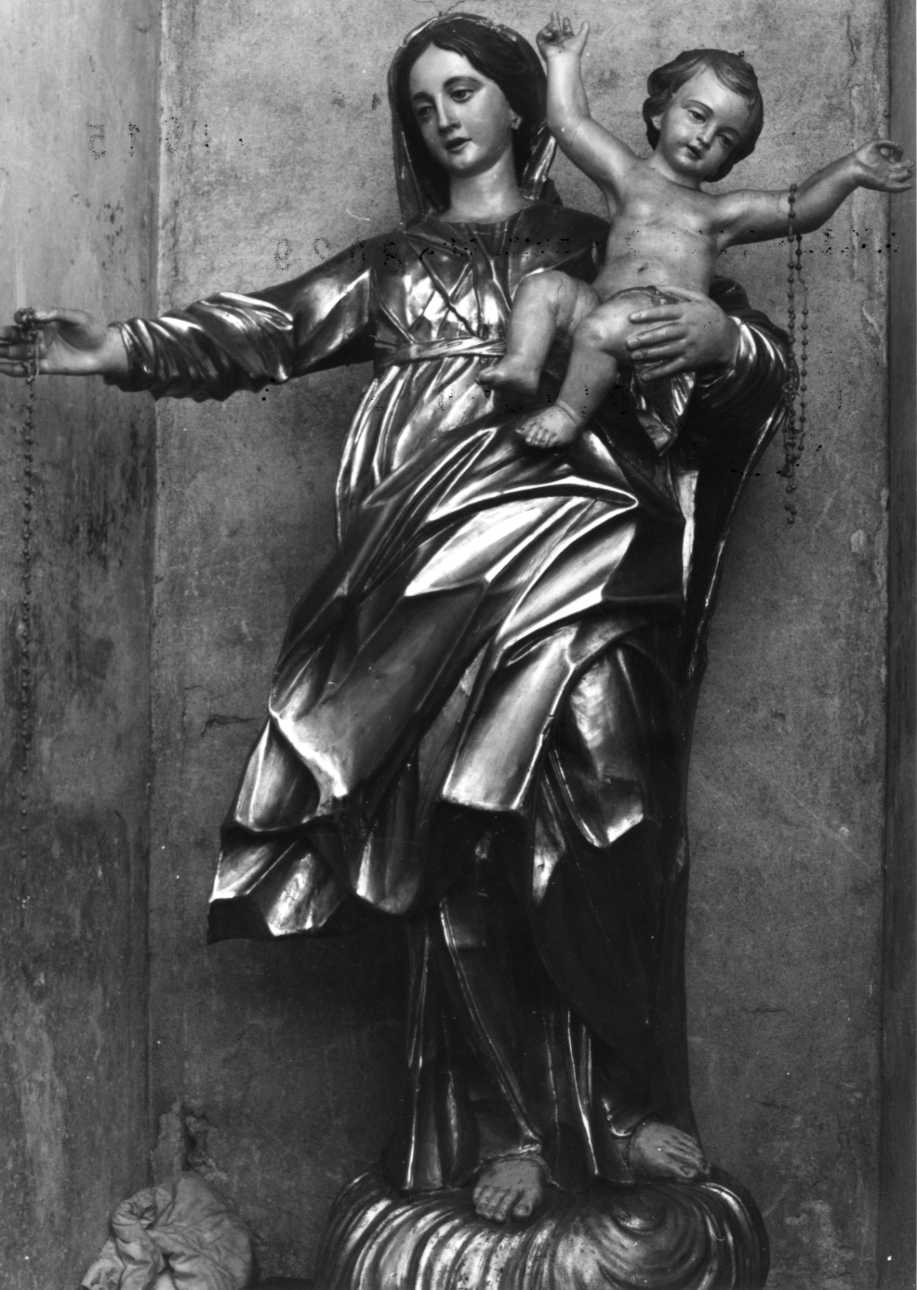 Madonna del Rosario (gruppo scultoreo processionale, opera isolata) di Riva Francesco Maria (metà sec. XVIII)