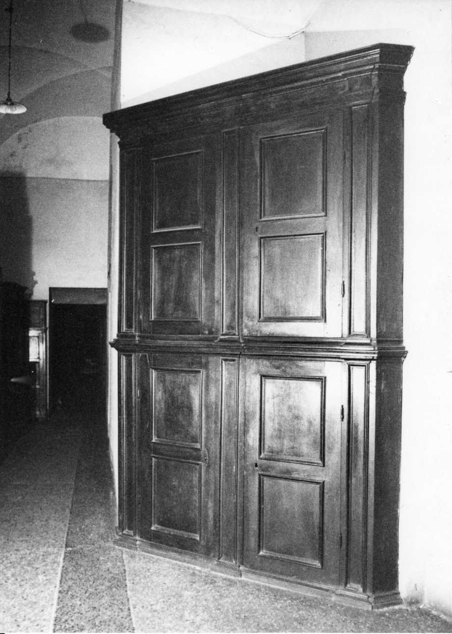 armadio, opera isolata - bottega piemontese (sec. XIX)