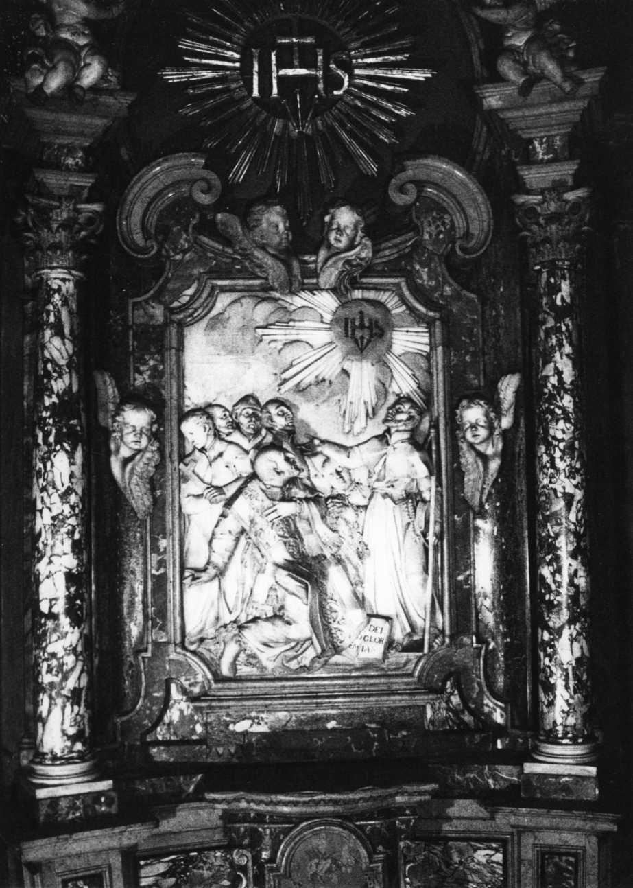 Sant'Ignazio benedisce San Francesco Saverio (rilievo, opera isolata) di Juvarra Filippo (secondo quarto sec. XVIII)