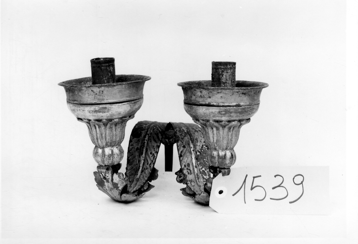 candeliere da parete, serie - bottega piemontese (prima metà sec. XIX)