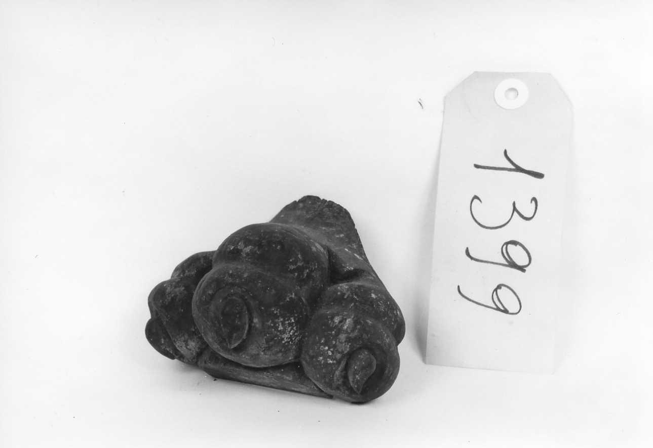 scultura, frammento - bottega piemontese (prima metà sec. XIX)