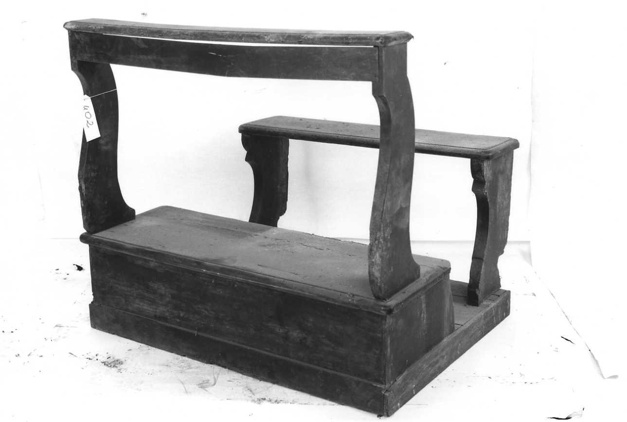 banco da chiesa, serie - bottega piemontese (fine, inizio sec. XVIII, sec. XIX)