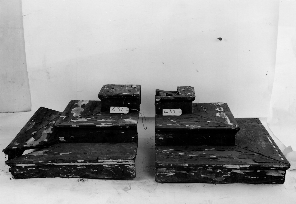 pedana, frammento - bottega piemontese (sec. XIX)