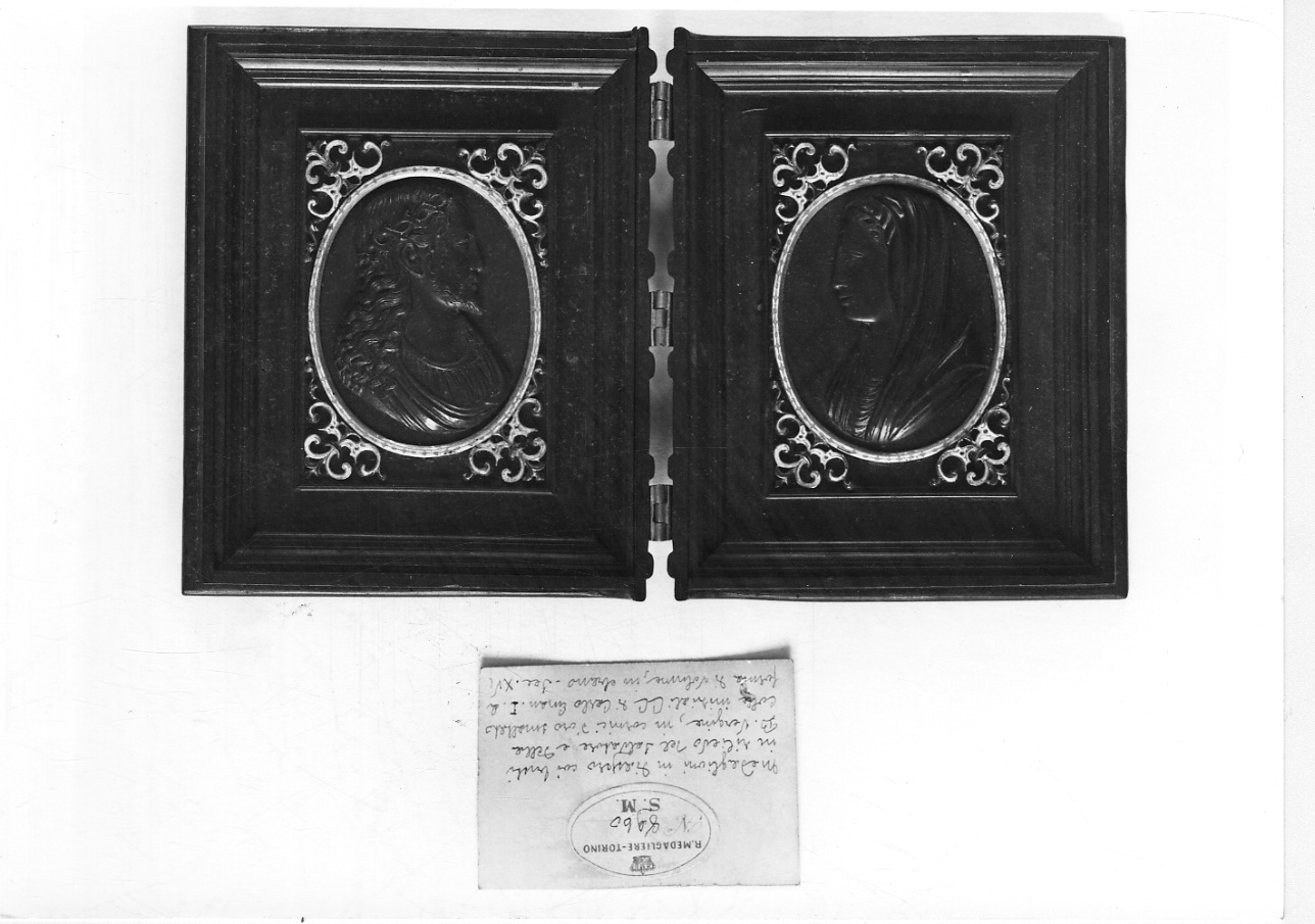 Madonna (placchetta, elemento d'insieme) - manifattura italiana (fine sec. XVI)