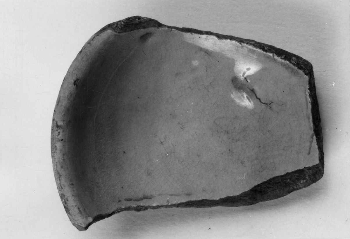ciotola, frammento - bottega piemontese (sec. XVI)