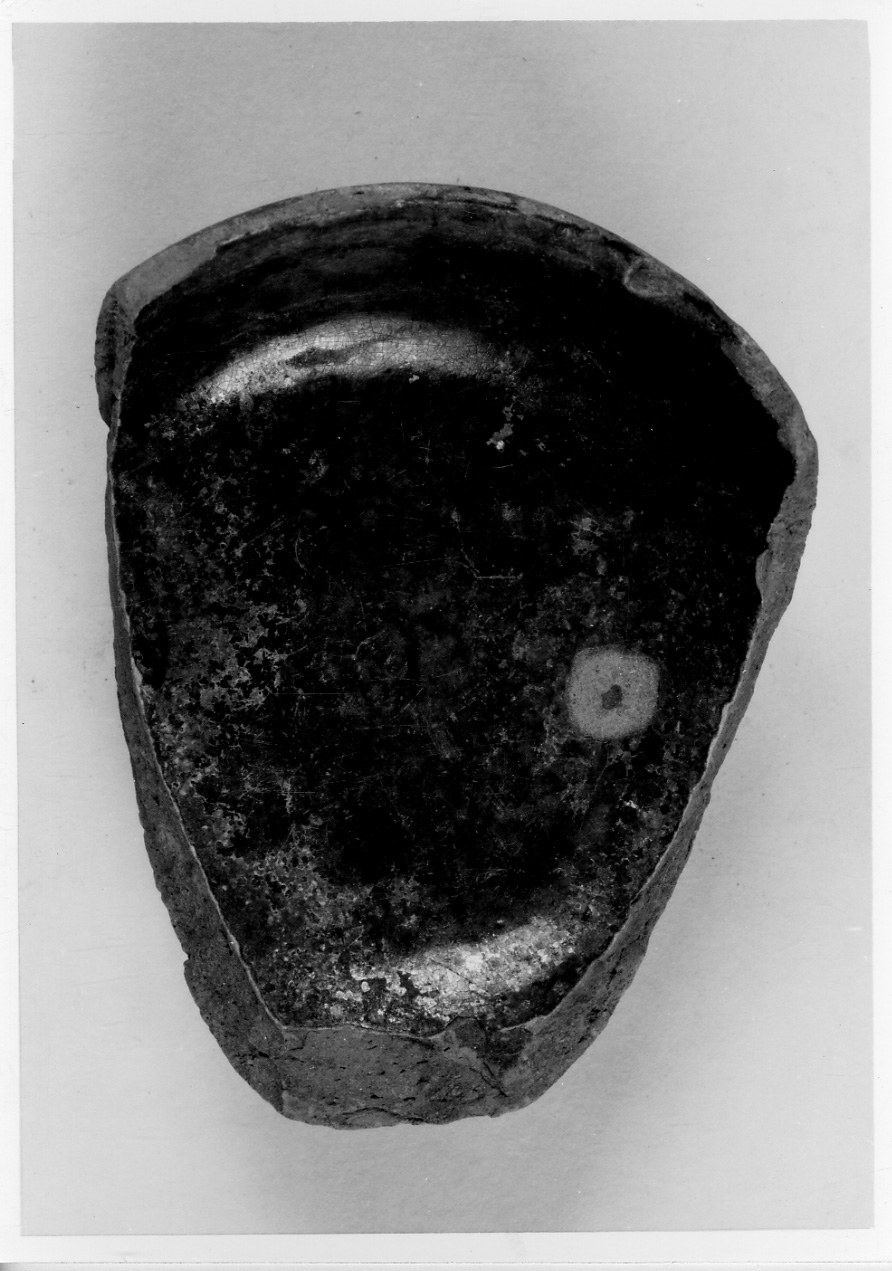 ciotola, frammento - bottega piemontese (secc. XV/ XVIII)
