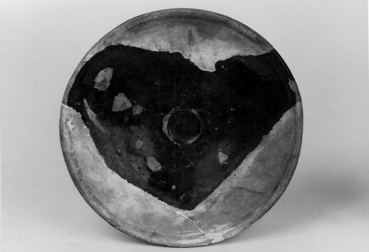 piatto, opera isolata - bottega piemontese (secc. XV/ XVIII)