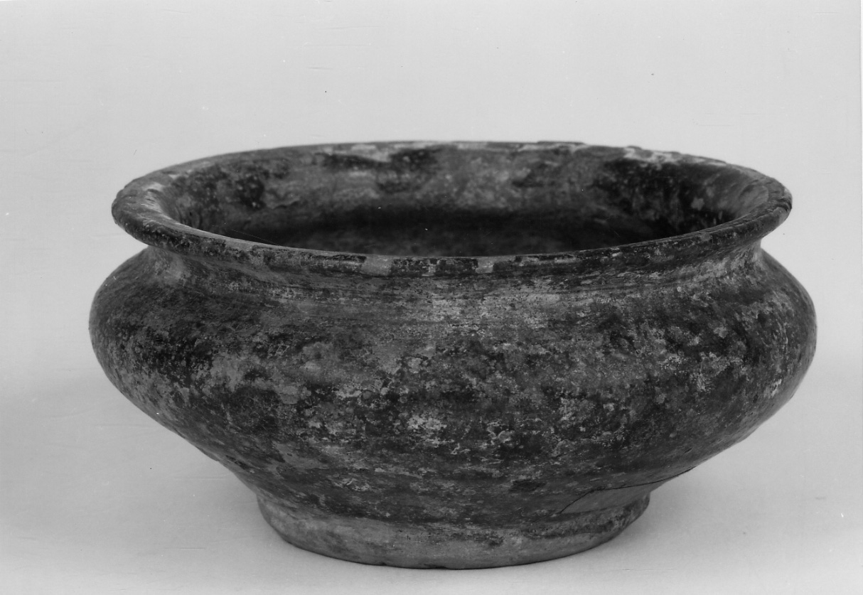 vasetto, opera isolata - bottega piemontese (secc. XV/ XVIII)