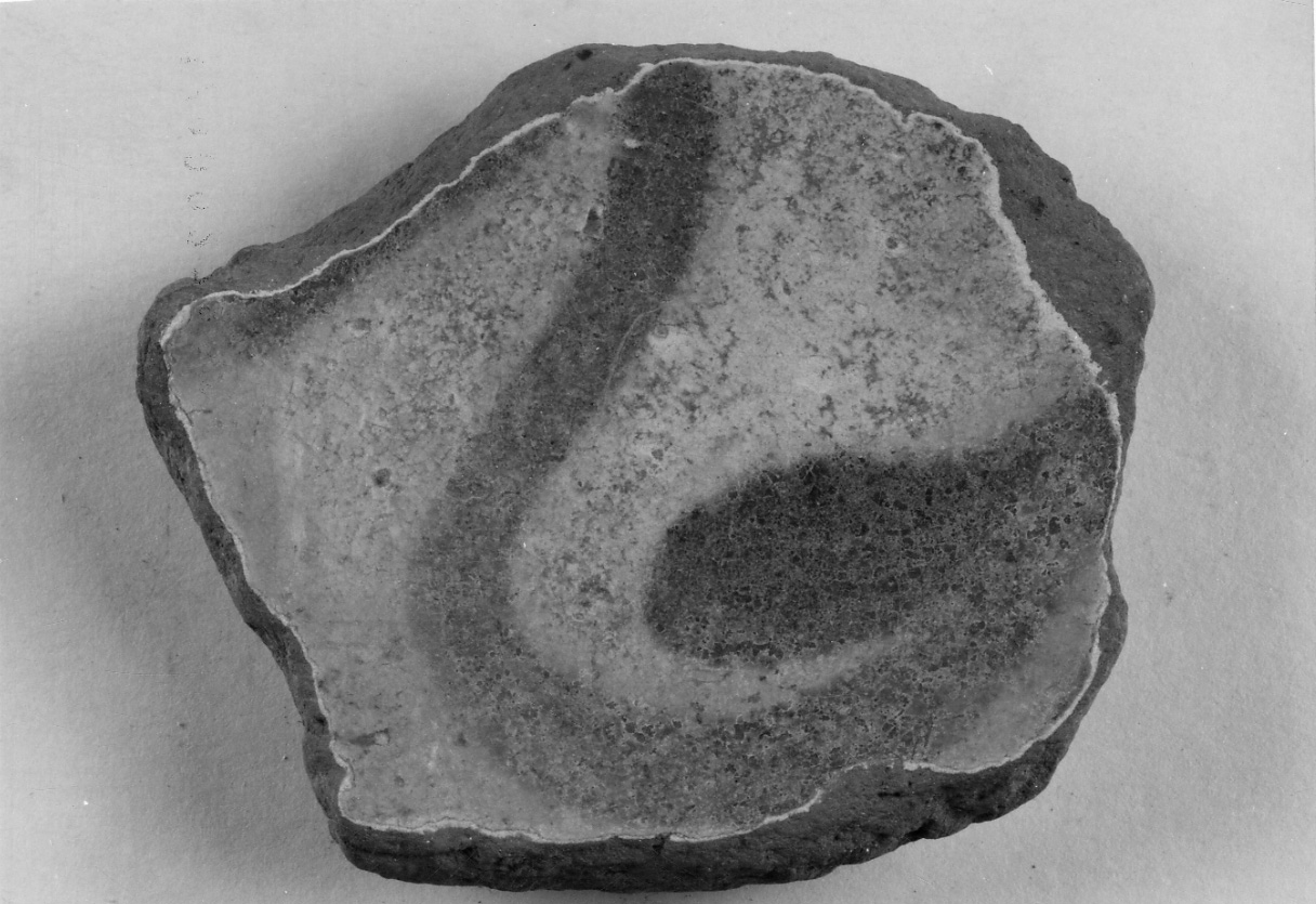 ciotola, frammento - bottega piemontese (secc. XIV/ XV)