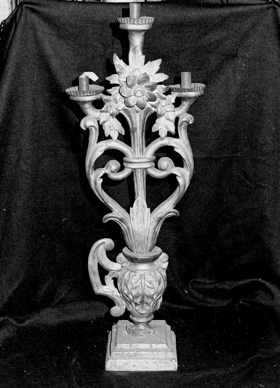 candelabro, serie - bottega piemontese (ultimo quarto sec. XVIII)