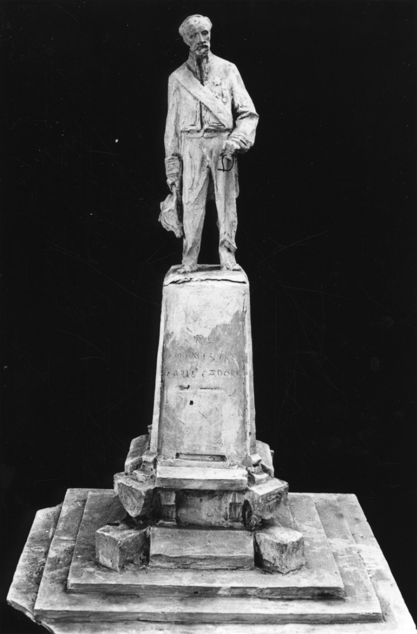 ritratto di Carlo Cadorna (monumento, opera isolata) di Troubetzkoy Paolo (ultimo quarto sec. XIX)