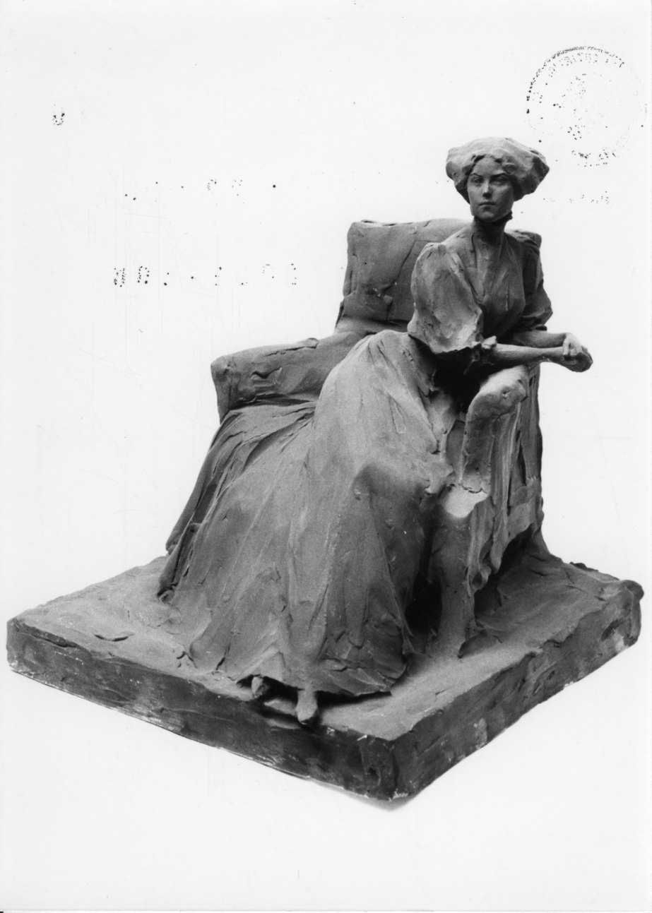 figura femminile seduta (scultura, opera isolata) di Troubetzkoy Paolo (inizio sec. XX)