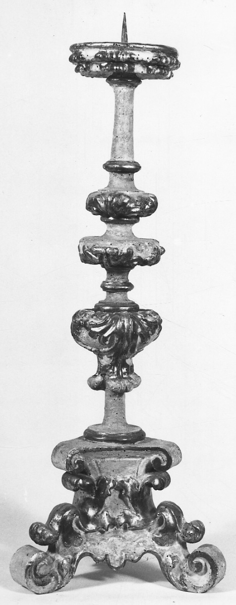candeliere, serie - bottega lombardo-piemontese (inizio sec. XVIII)