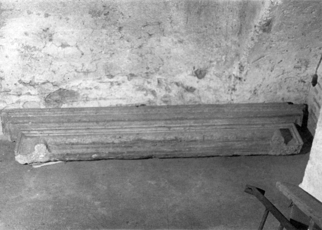 mostra di camino, frammento - bottega piemontese (sec. XVIII)