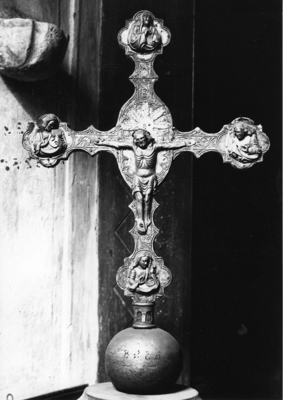 Cristo crocifisso (croce processionale, opera isolata) - bottega piemontese (sec. XIV, sec. XVIII)