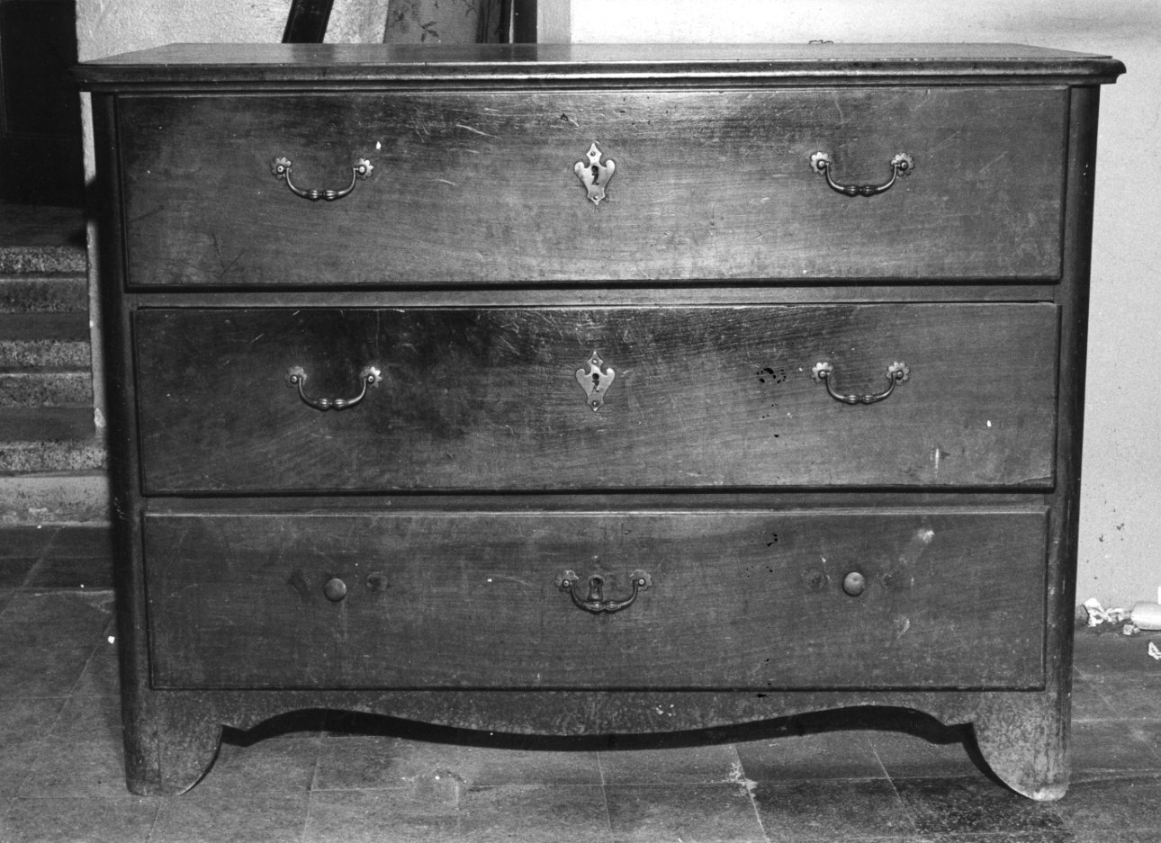 cassettone, opera isolata - bottega vercellese (fine sec. XVII)