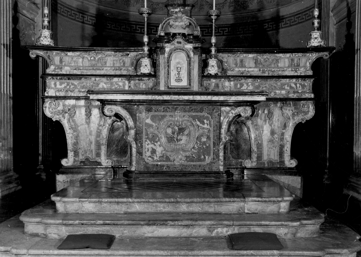 altare maggiore, opera isolata di Colombara Apollonio (ultimo quarto sec. XVIII)