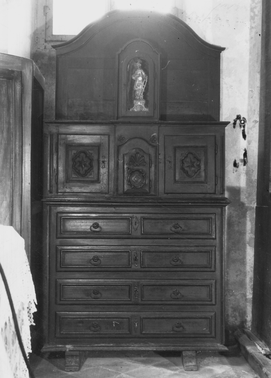 mobile da sacrestia, opera isolata - bottega vercellese (sec. XVIII)