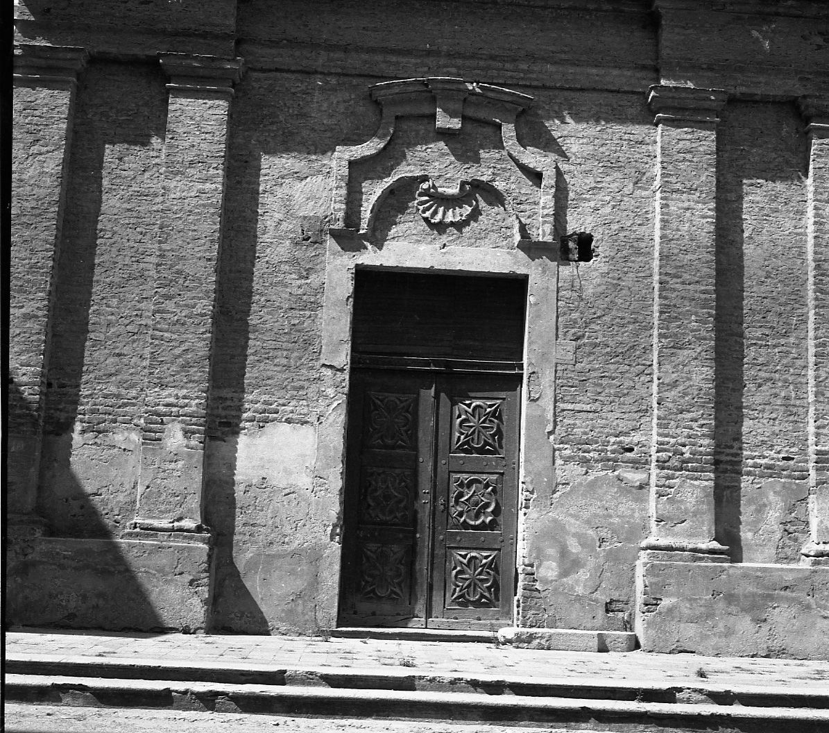 portale, opera isolata - bottega piemontese (prima metà sec. XVIII)