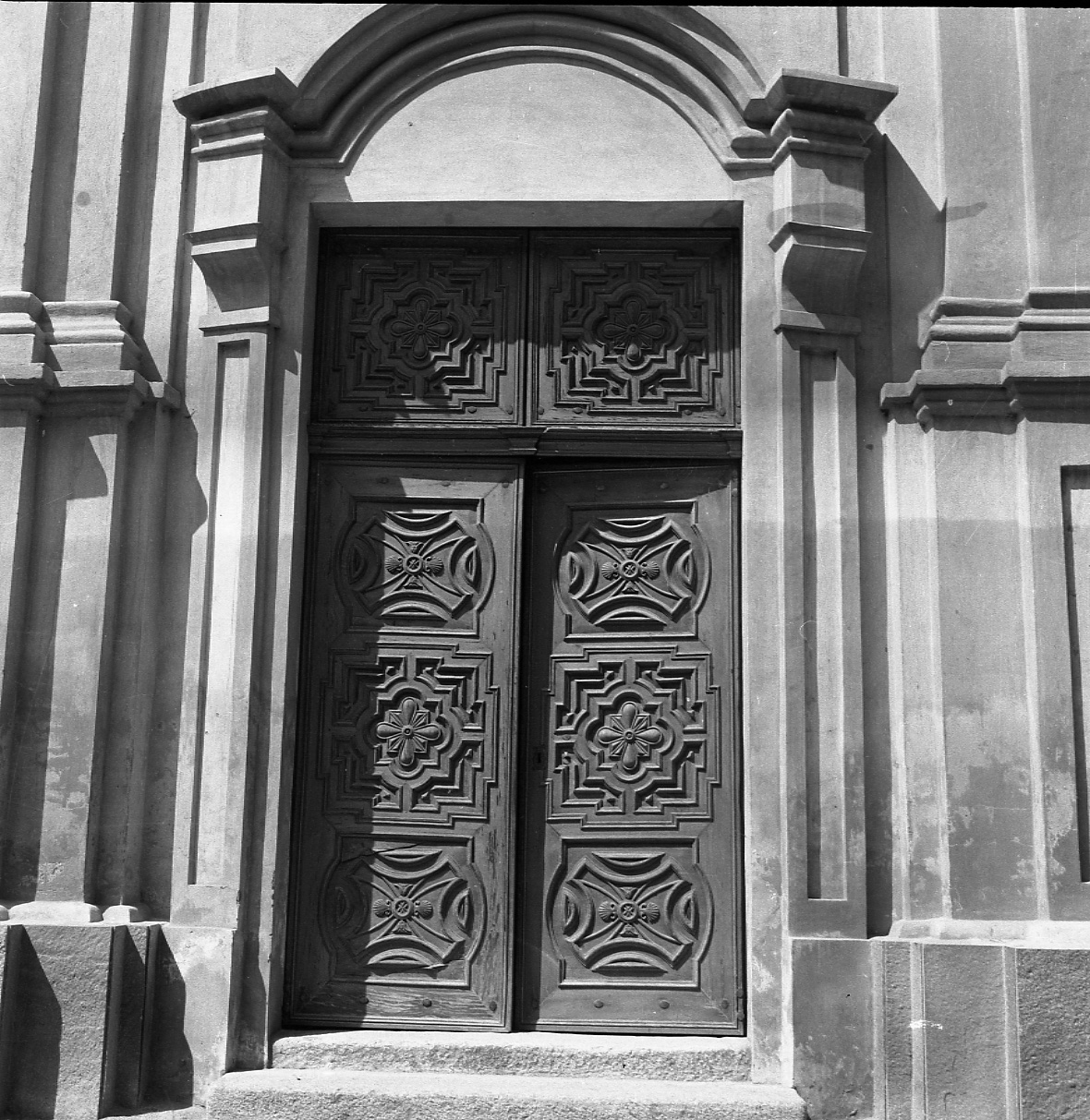 portale maggiore, opera isolata - bottega piemontese (metà sec. XVIII)