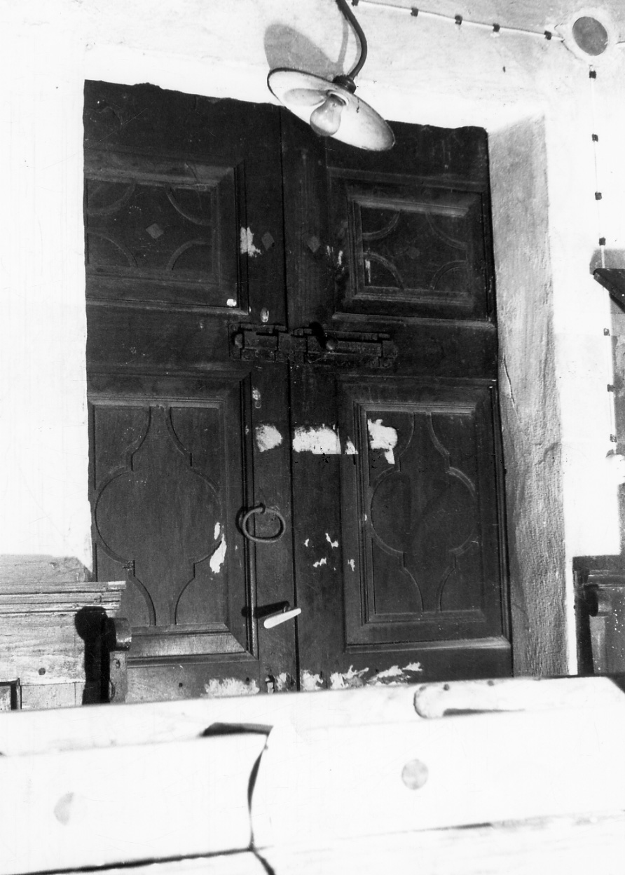 porta, opera isolata - bottega biellese (ultimo quarto sec. XVIII)