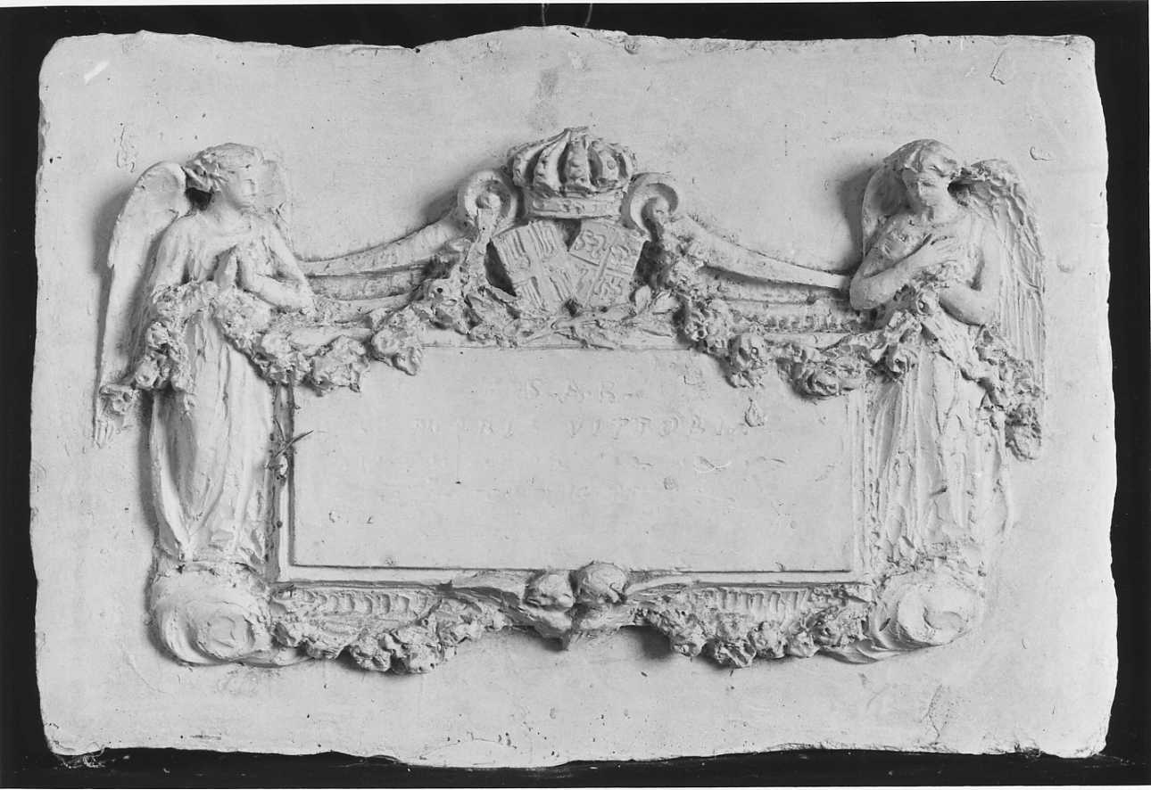 angeli in preghiera (rilievo, opera isolata) di Della Vedova Pietro (seconda metà sec. XIX)