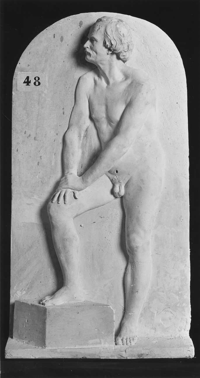 nudo maschile di tre quarti (rilievo, opera isolata) di Della Vedova Pietro (terzo quarto sec. XIX)