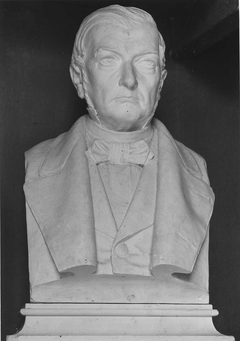 ritratto a mezzo busto di Antonio Garbiglietti (busto, opera isolata) di Della Vedova Pietro (ultimo quarto sec. XIX)