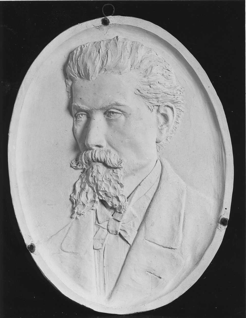 ritratto a mezzo busto di Giovanni Ragozzi (rilievo, opera isolata) di Della Vedova Pietro (seconda metà sec. XIX)