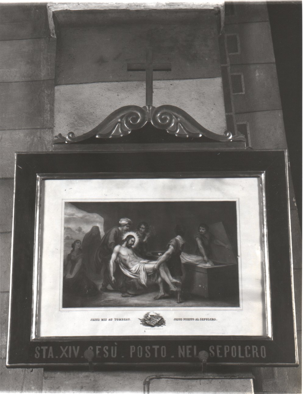 stazione XIV: Gesù deposto nel sepolcro (stampa a colori, elemento d'insieme) di Le Villain Françcois (primo quarto sec. XIX)
