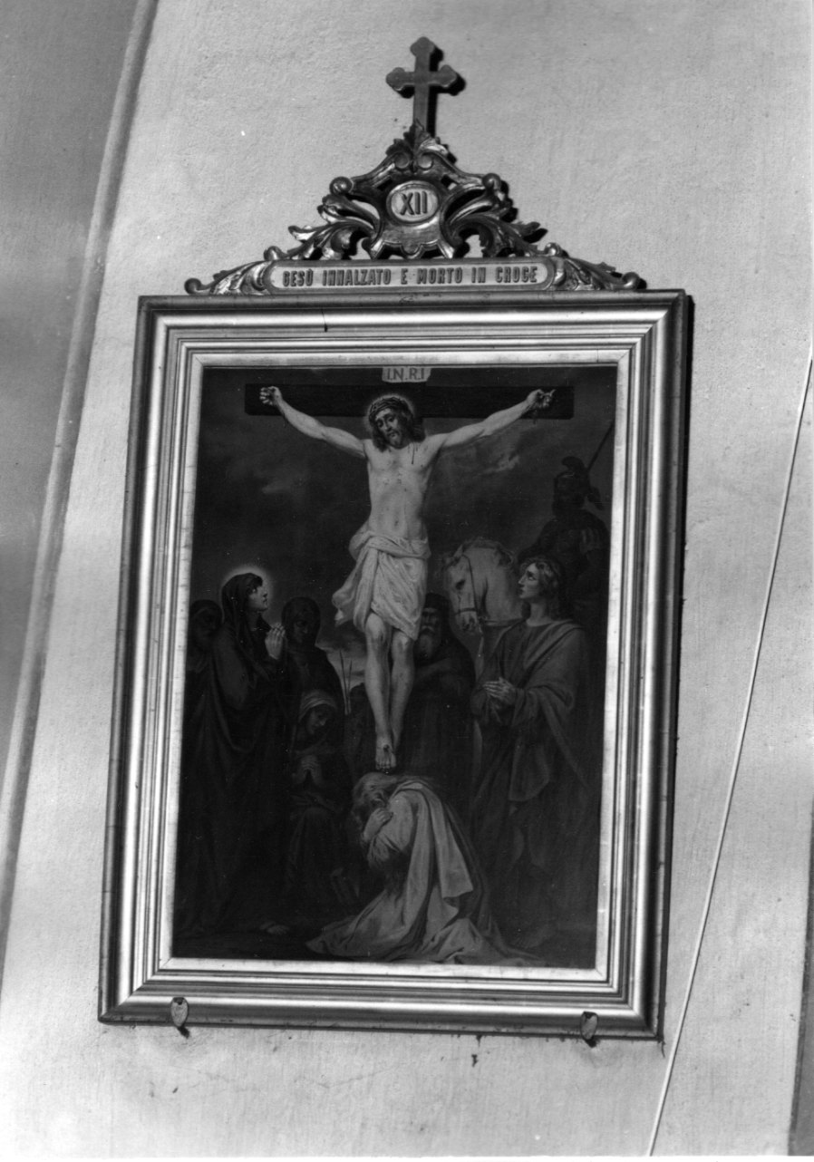 stazione XII: Gesù innalzato e morto in croce (stampa a colori, elemento d'insieme) - ambito ligure-piemontese (inizio sec. XX)