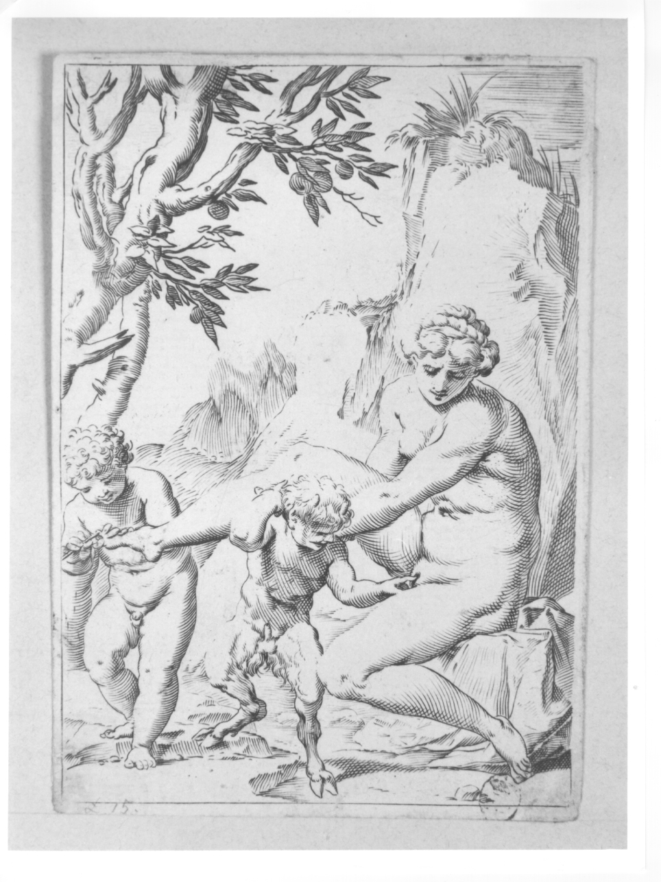 Ninfa, putto e piccolo satiro, ninfa, putto e piccolo satiro (stampa) di Carracci Agostino (seconda metà sec. XVI)