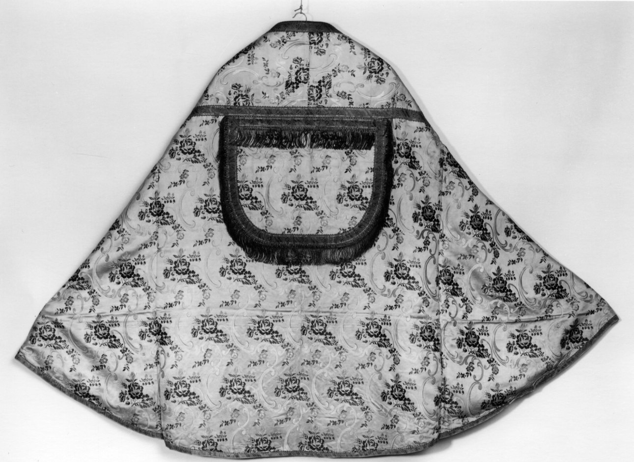 piviale, opera isolata - manifattura italiana (sec. XIX)