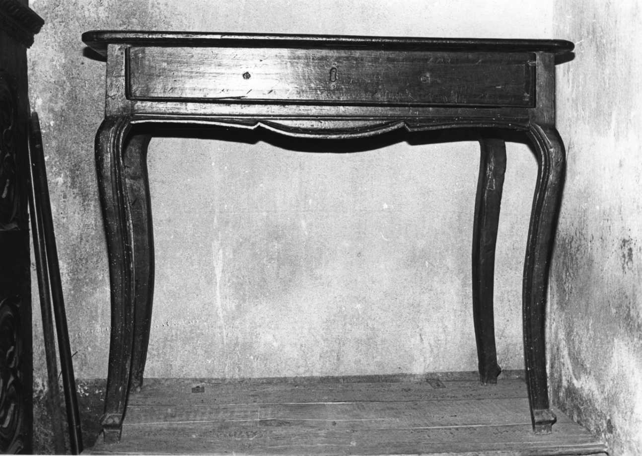tavolo, opera isolata - bottega piemontese (sec. XVIII)