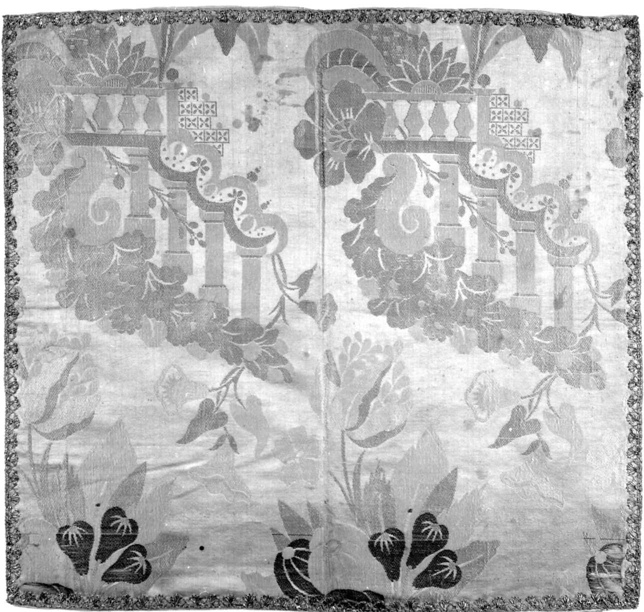 velo di calice, opera isolata - manifattura francese (primo quarto sec. XVIII)