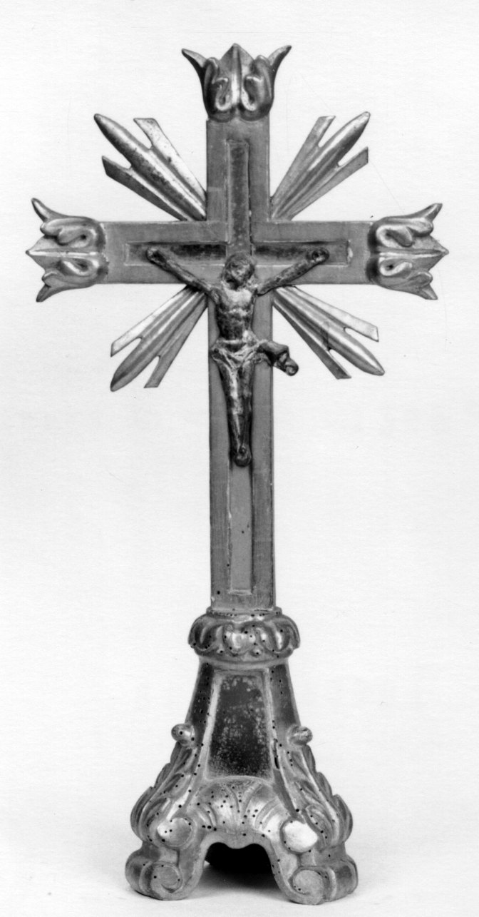 Cristo crocifisso (croce d'altare, opera isolata) - bottega piemontese (seconda metà sec. XVIII)