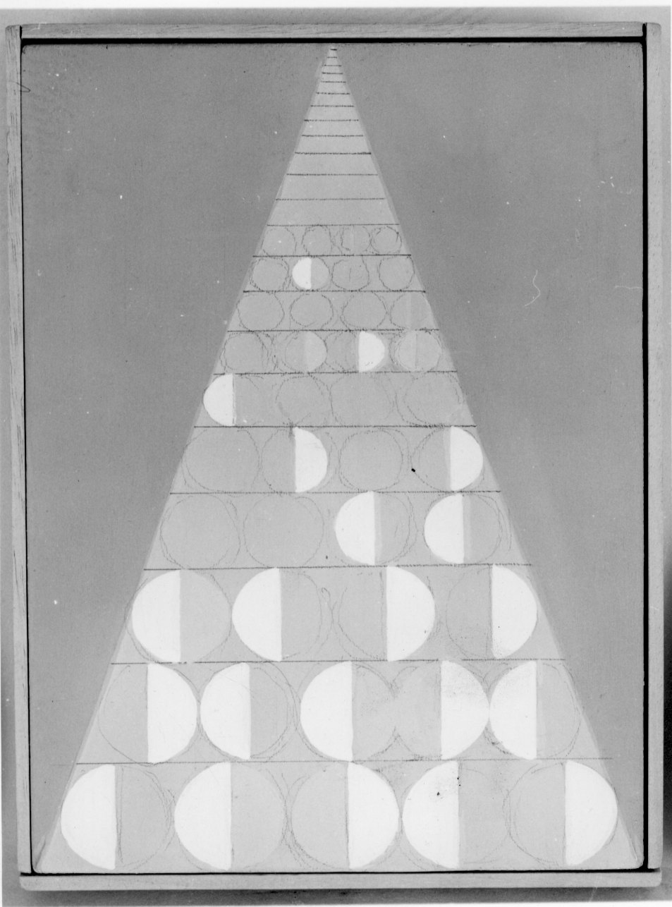 Multifase a piramide, composizione astratta (dipinto, opera isolata) di Parisot Adriano (sec. XX)