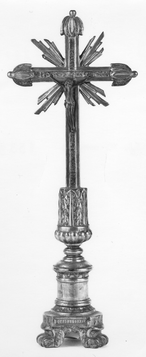 Cristo crocifisso (croce d'altare, opera isolata) di Prinotti Costantino (bottega) (fine/inizio secc. XIX/ XX)