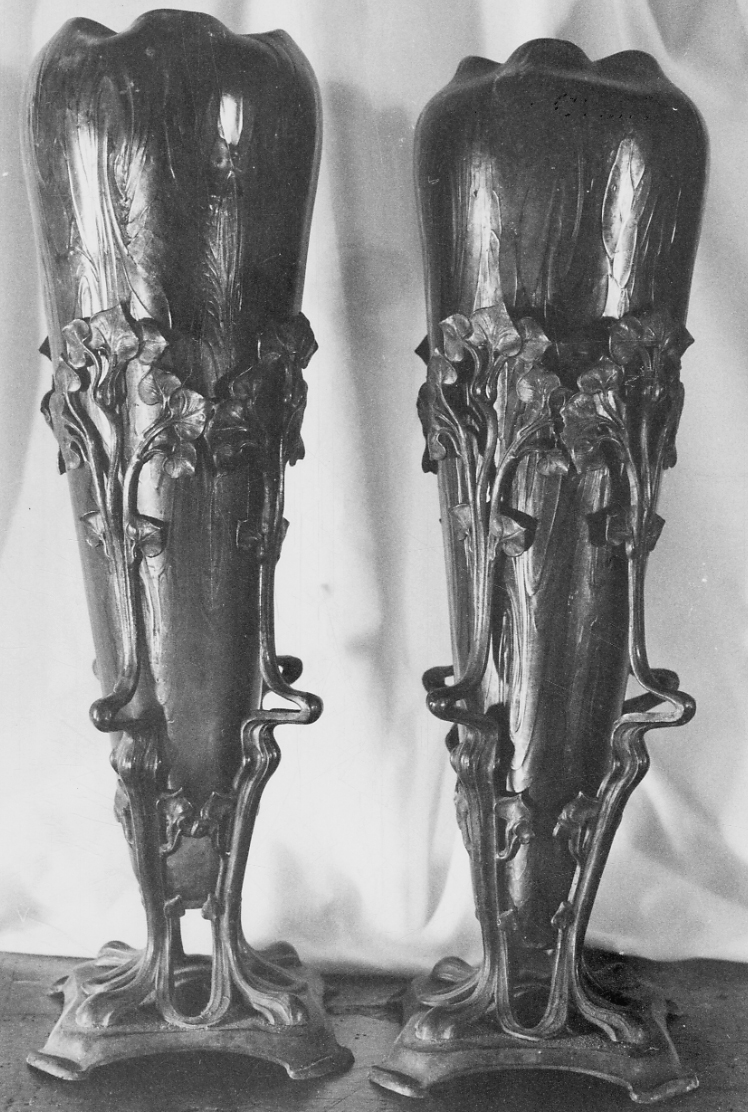 vaso, coppia - produzione piemontese (inizio sec. XX)