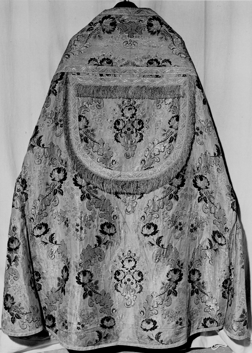 piviale, opera isolata - manifattura ligure (seconda metà sec. XVIII)