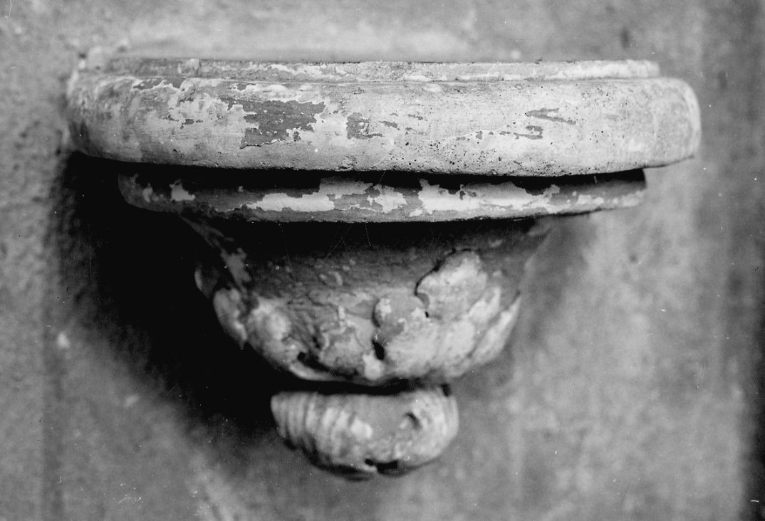 mensola, opera isolata - bottega piemontese (prima metà sec. XVIII)