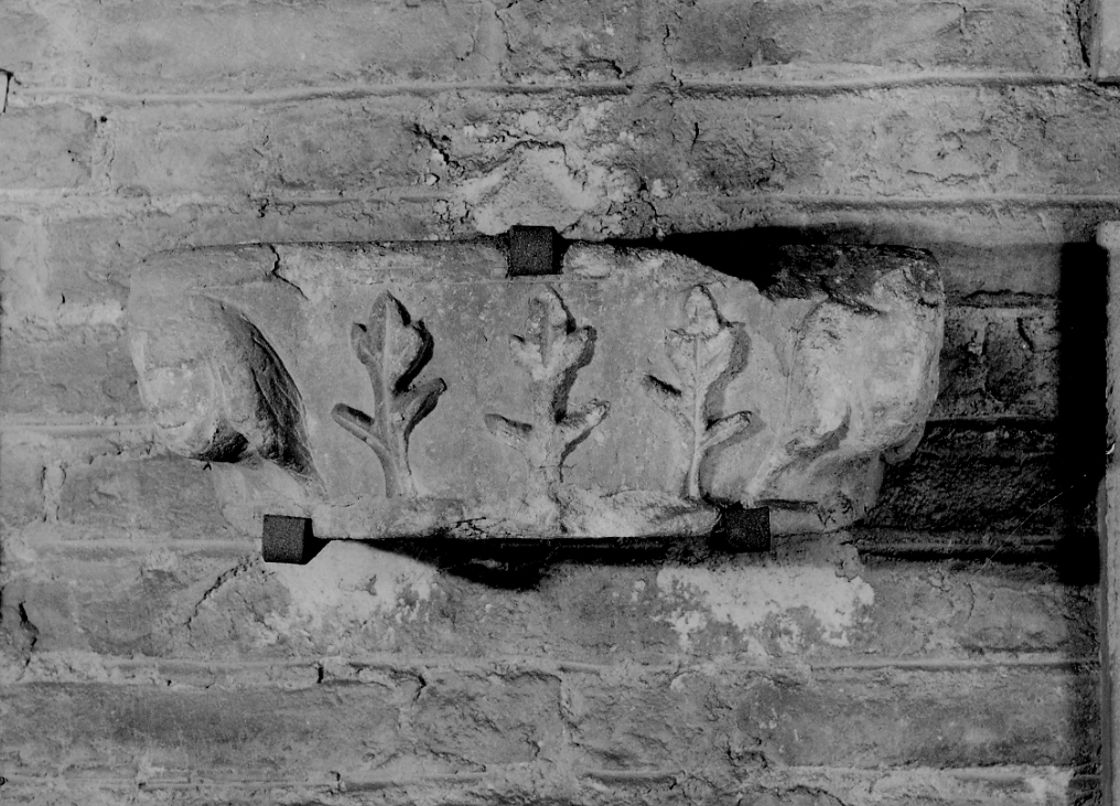 semicapitello, opera isolata - bottega francese (fine/inizio secc. XIII/ XIV)