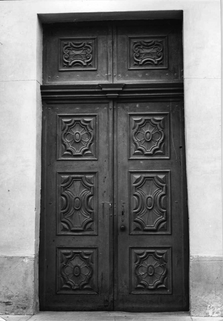 portone, opera isolata - bottega piemontese (prima metà sec. XVIII)