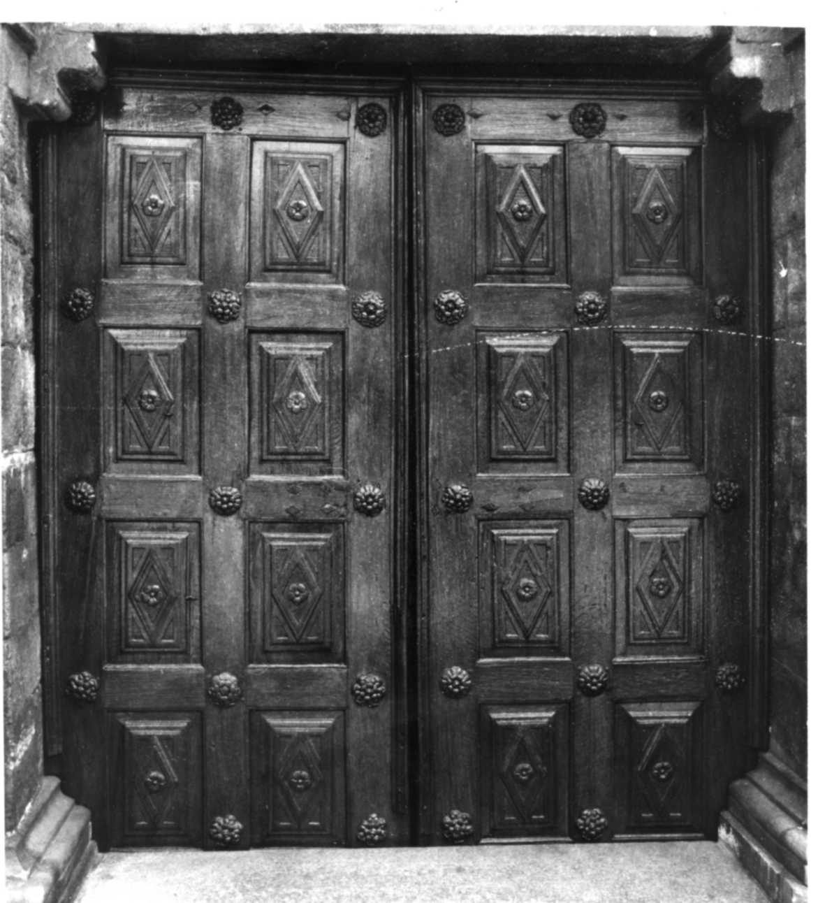 porta - a due battenti, serie - bottega Italia settentrionale (sec. XVI)